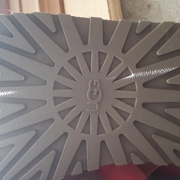 UGG DISCO STRIP SLIDE SANDLES - Picture 5 of 11